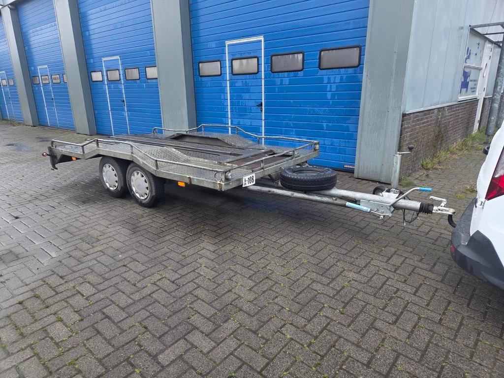 Autoambulance Tiheco – Goed onderhouden – Direct inzetbaar, Auto diversen, Aanhangers en Bagagewagens, Ophalen