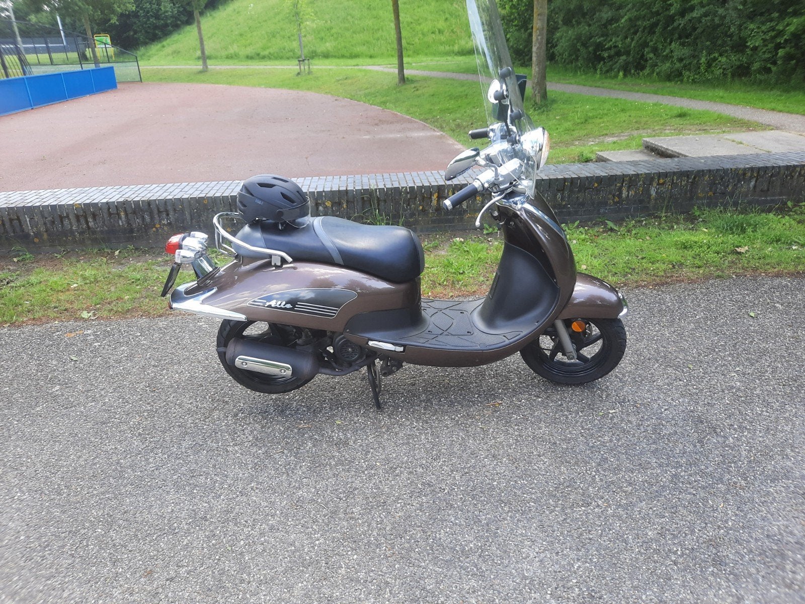 Sym Allo Scooter, Fietsen en Brommers, Ophalen, Allo, Zo goed als nieuw, Benzine