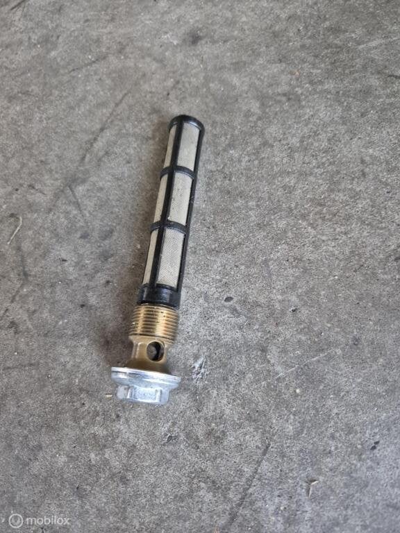 Oliefilter oliezeef 748 916 996 Monster SS Supersport 888 ST, Gebruikt, Factorystore.service@ducati.com, Ophalen of Verzenden