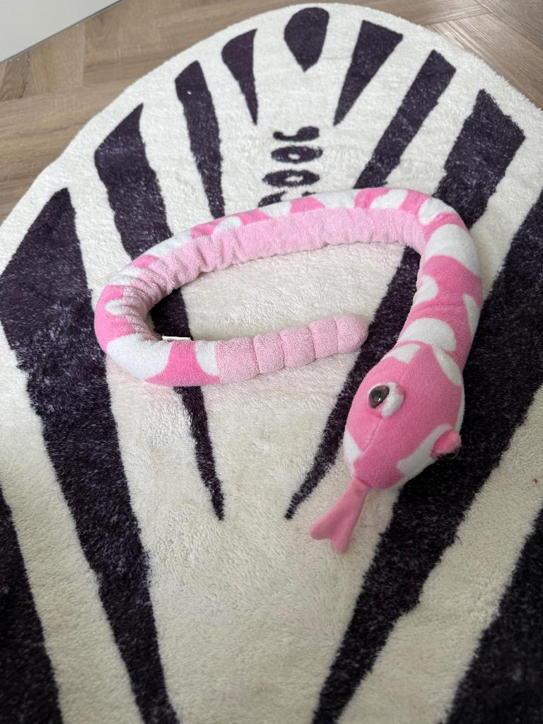 Heel goed roze wit slang knuffel dier ~50cm speelgoed snake, Gebruikt, Overige typen, Ophalen of Verzenden, Middelgroot (20 tot 80 cm)