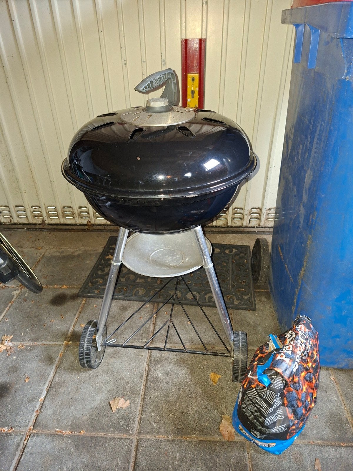 Zo goed als nieuwe Weber BBQ met hoes, Tuin en Terras, Ophalen, Zo goed als nieuw, Weber