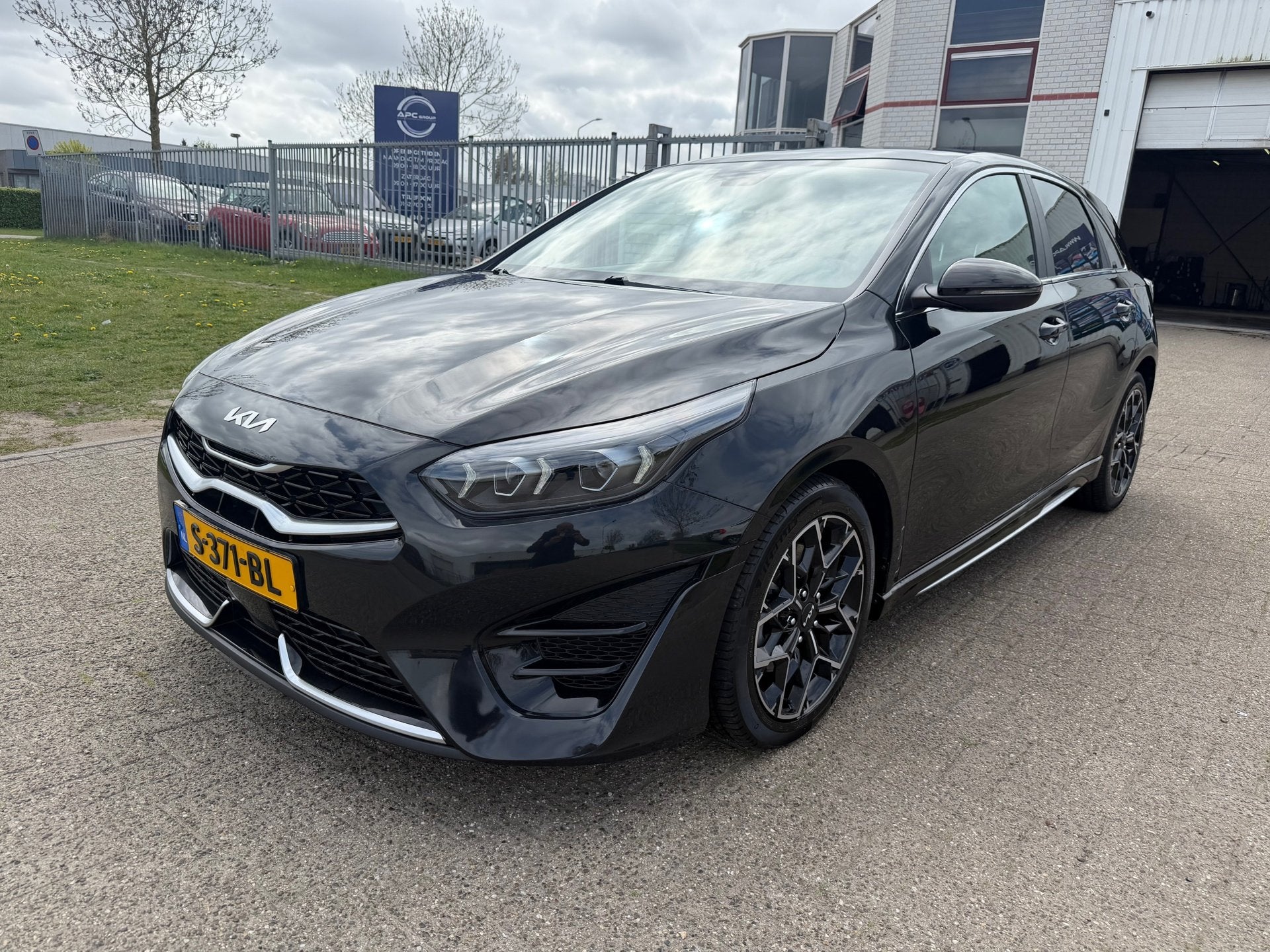 Kia Ceed 1.0 T-GDi GT-Line | PANO | Full Opties, Auto's, Voorwielaandrijving, Gebruikt, Zwart, Origineel Nederlands