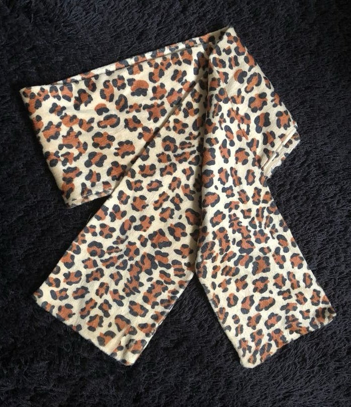 H&M Sjaal tijger / panter / luipaard velvet, nieuw, H&M, Ophalen of Verzenden, Nieuw, Sjaal