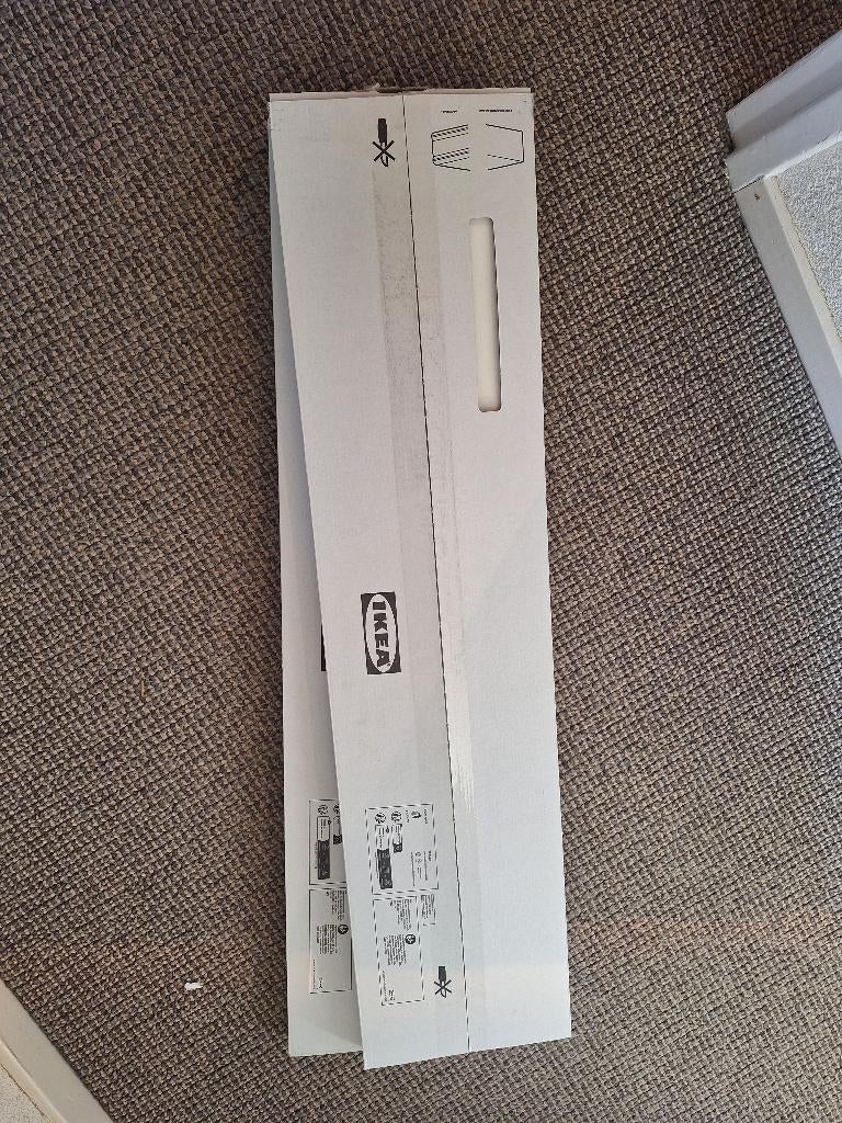 2 Nieuwe IKEA Berghult plank, Ophalen, Nieuw