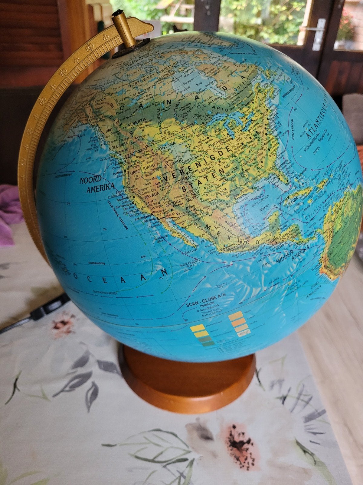 Wereldbol globe, Ophalen of Verzenden, Zo goed als nieuw