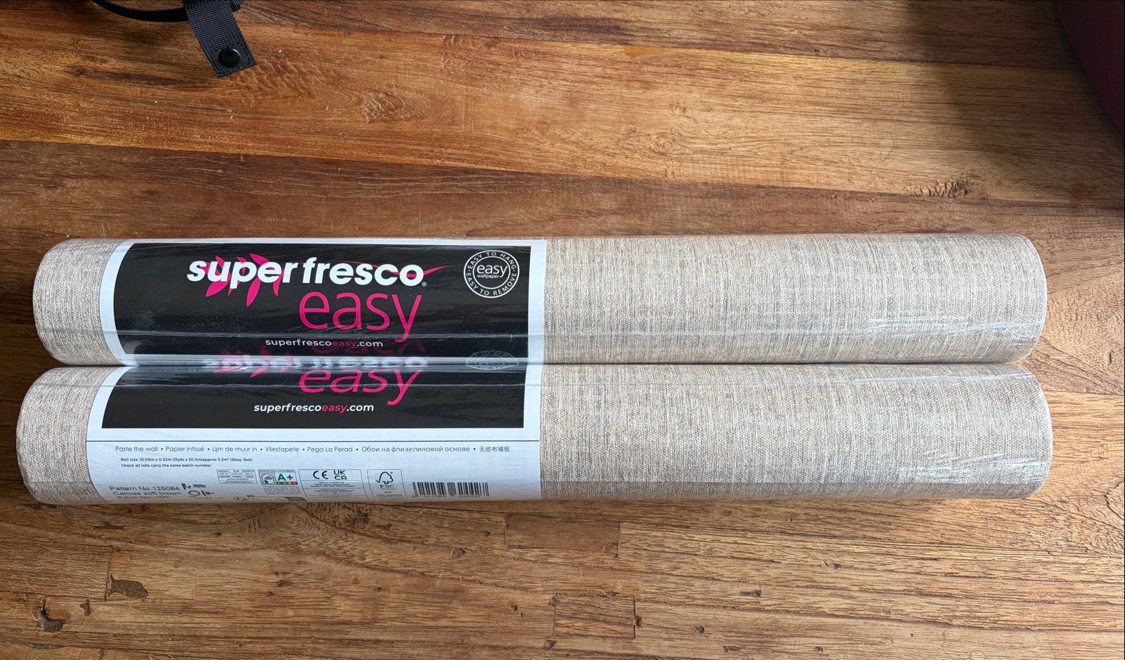 Superfresco Easy Canvas Soft Brown Vliesbehang (Batch 100), Huis en Inrichting, Overige merken, Structuur, Ophalen of Verzenden