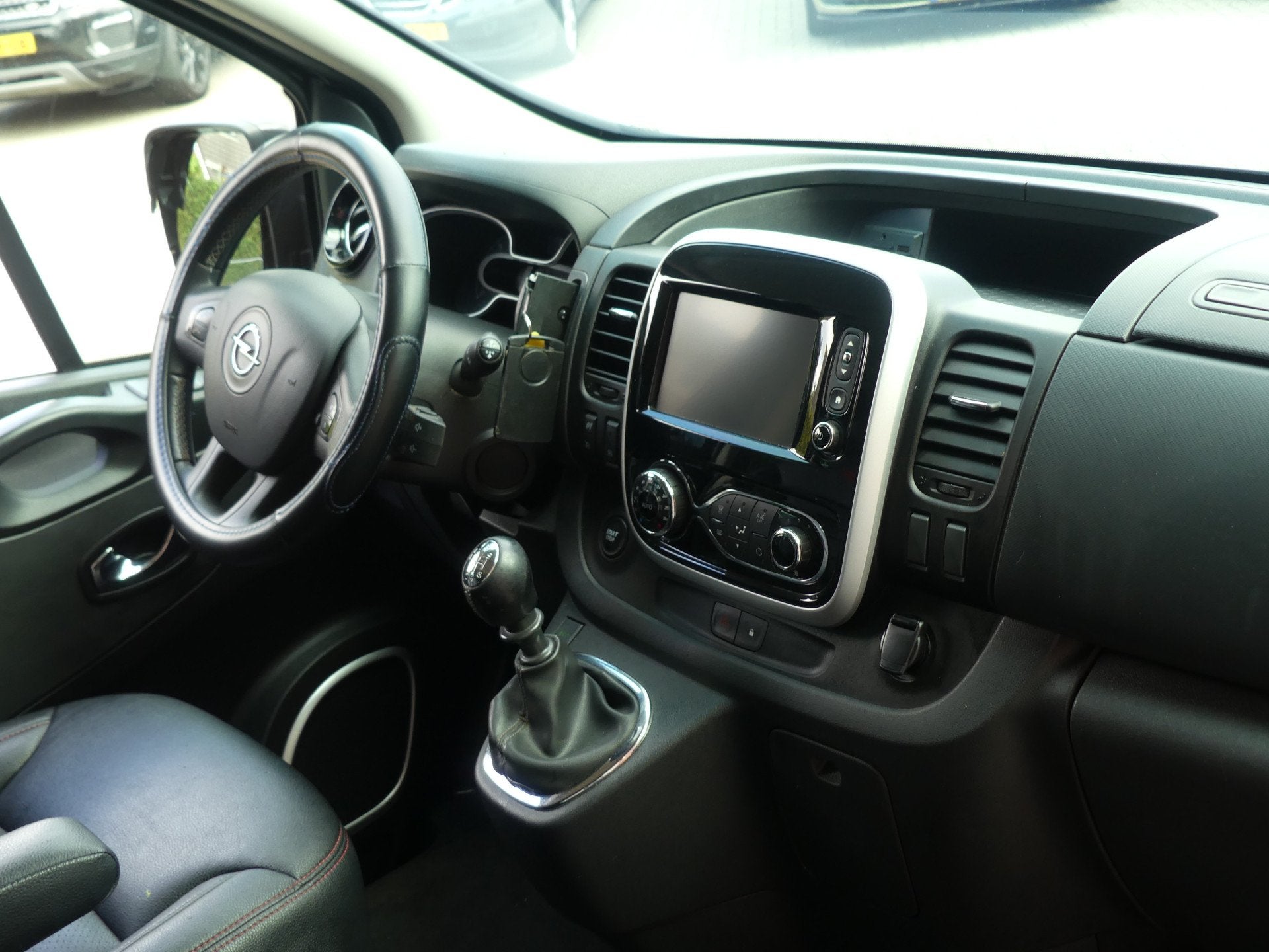 Opel Vivaro 1.6 CDTI 146PK Irmscher GT Dubbel Cabine/Dubbele, Auto's, Voorwielaandrijving, 145 pk, Gebruikt, Euro 6