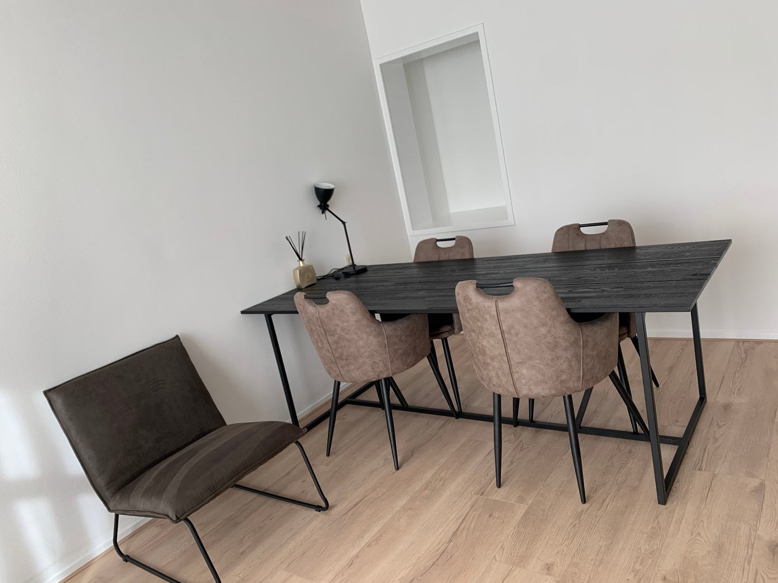 Zwarte eettafel 220x90 cm Loods 5, Ophalen, 50 tot 100 cm, Zo goed als nieuw, 150 tot 200 cm