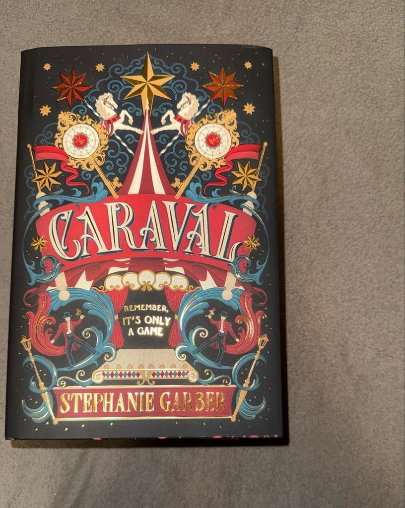 Caraval - Stephanie Garber (FairyLoot Exclusive Edition), Ophalen of Verzenden, Zo goed als nieuw