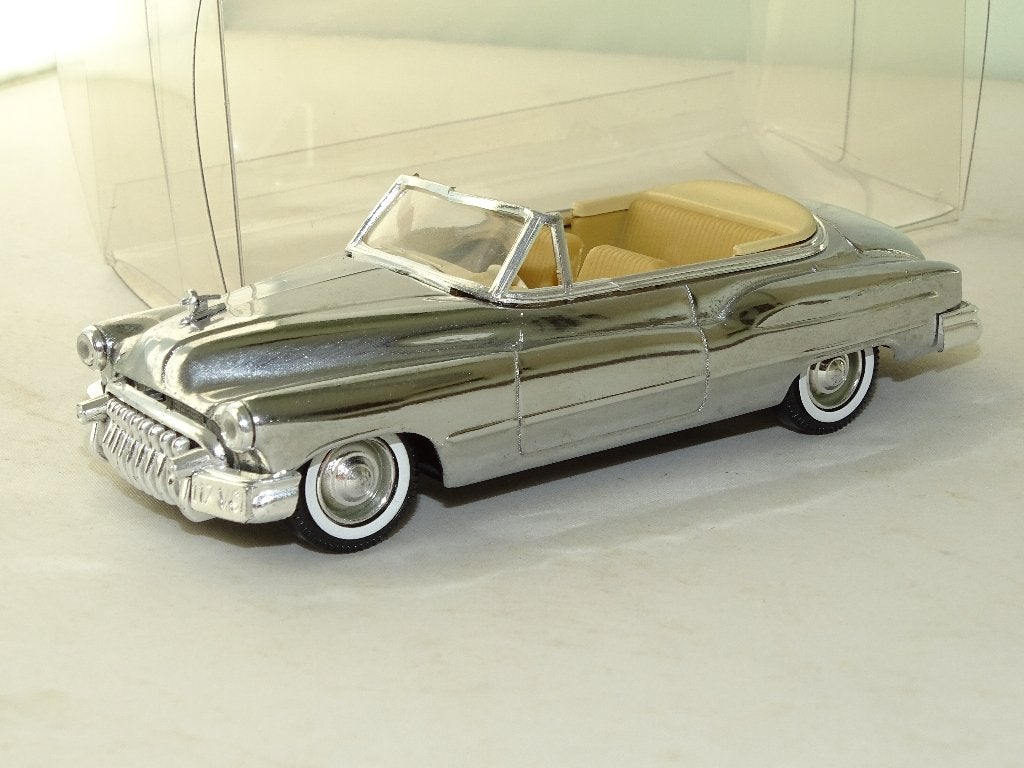 1/43 Solido Buick cabrio  silver, Ophalen of Verzenden, Zo goed als nieuw, Auto, Solido