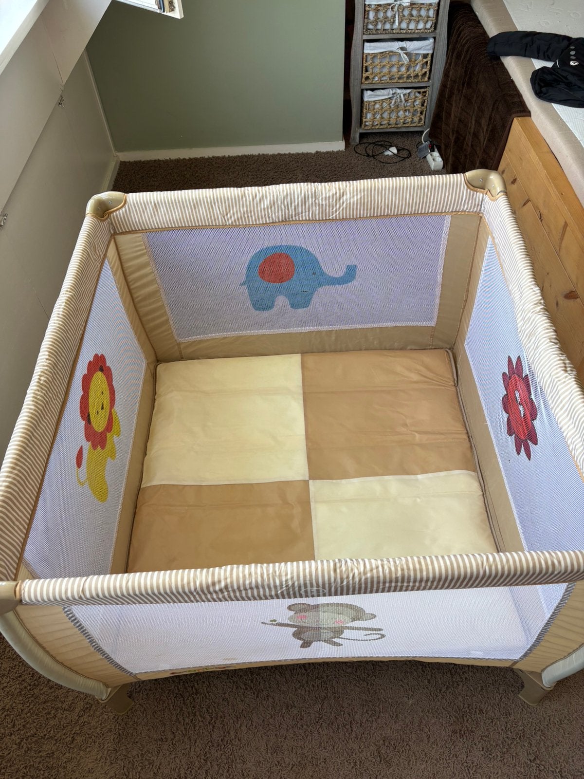 Inklapbare box, Kinderen en Baby's, Ophalen, Gebruikt, Vierkant