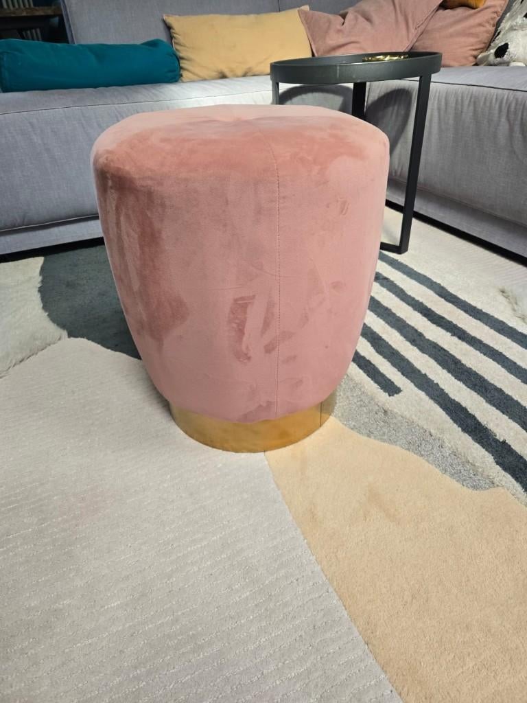 Roze fluwelen poef, Ophalen, Minder dan 50 cm, Modern / romantisch, Nieuw