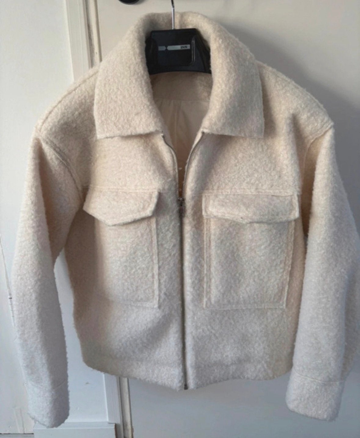 Teddy jas - HEMA, Kleding | Dames, Jassen | Winter, Ophalen of Verzenden, Zo goed als nieuw, Maat 36 (S), Wit