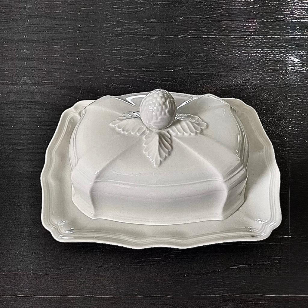 Villeroy & Boch Manoir Vitro Grote Botervloot, Ophalen of Verzenden, Zo goed als nieuw, Porselein, Overige stijlen
