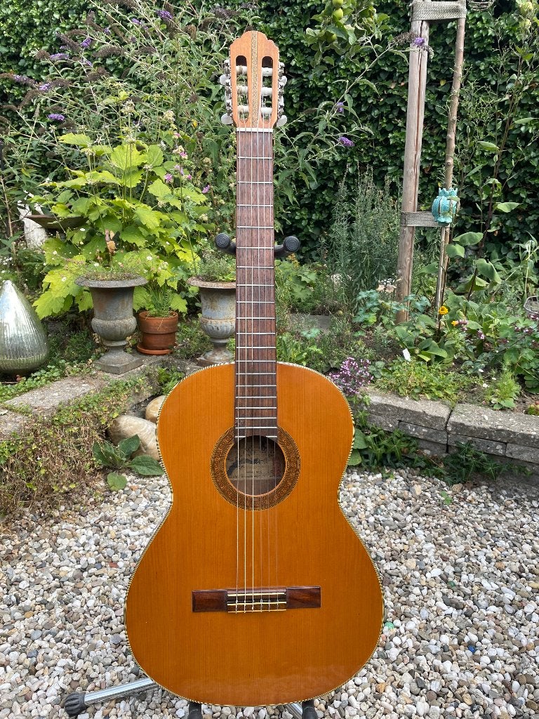 Vintage Kasuga G-85 Klassieke Gitaar (Japan, jaren ’70), Muziek en Instrumenten, Snaarinstrumenten | Gitaren | Akoestisch, Ophalen
