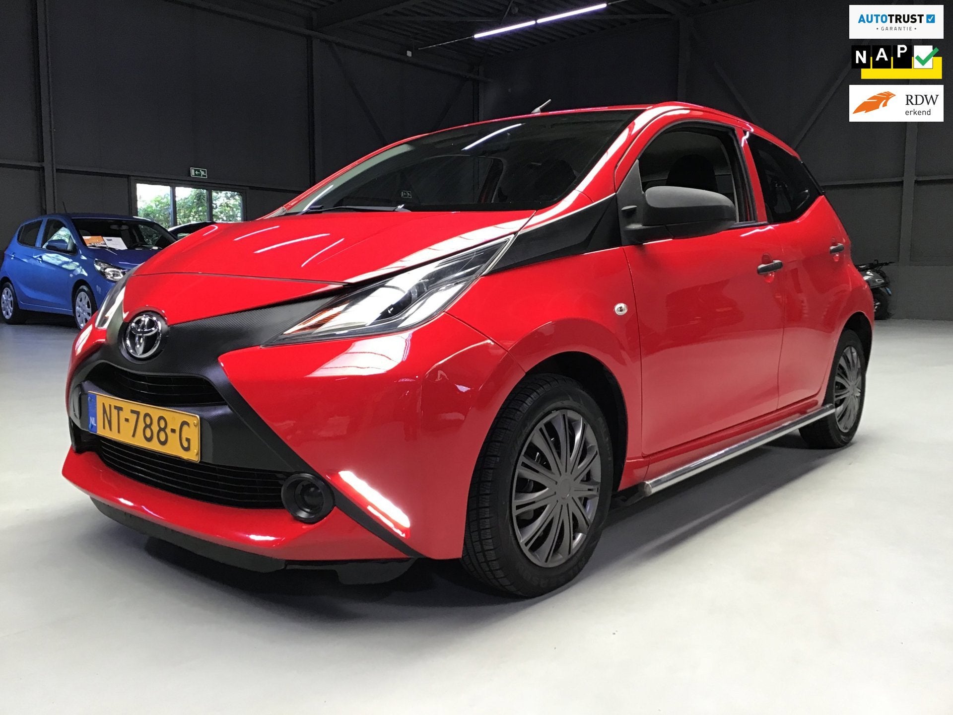 Toyota Aygo 1.0 VVT-i x-fun I New Apk + Kln Brt I Airco I Bt, Auto's, Voorwielaandrijving, Stof, Gebruikt, Euro 6