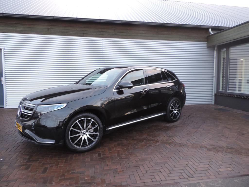 Mercedes-Benz EQC 400 4MATIC Business Solution AMG 80 kWh, Auto's, Mercedes-Benz, Automaat, 12 maanden, Zwart, Zwart