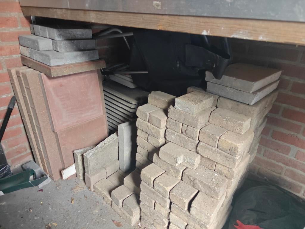 Garden tiles for free, Ophalen of Verzenden, Beton, Klinkers
