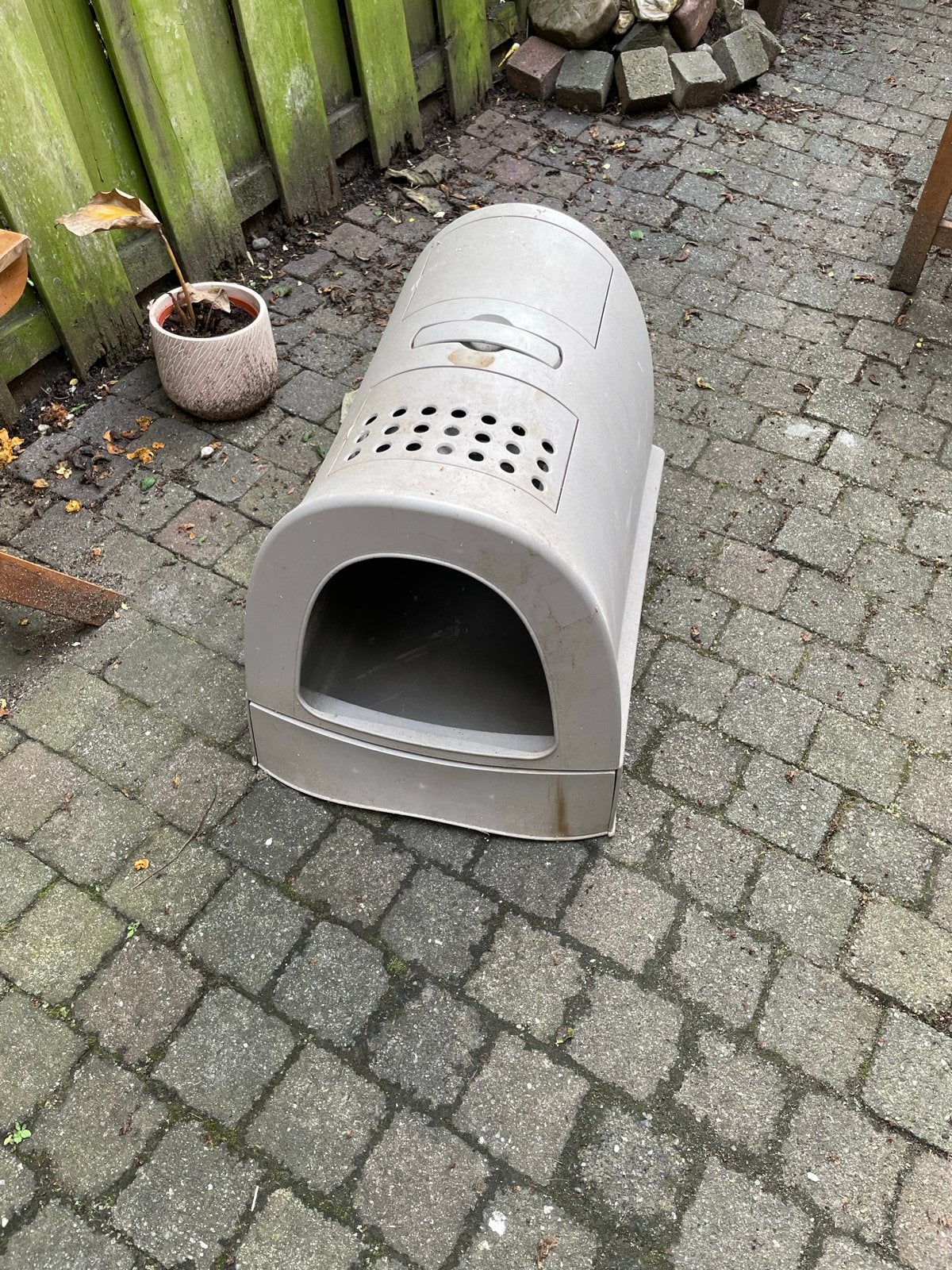 Kattenbak - gratis ophalen, Dieren en Toebehoren, Ophalen, Gebruikt, Gesloten