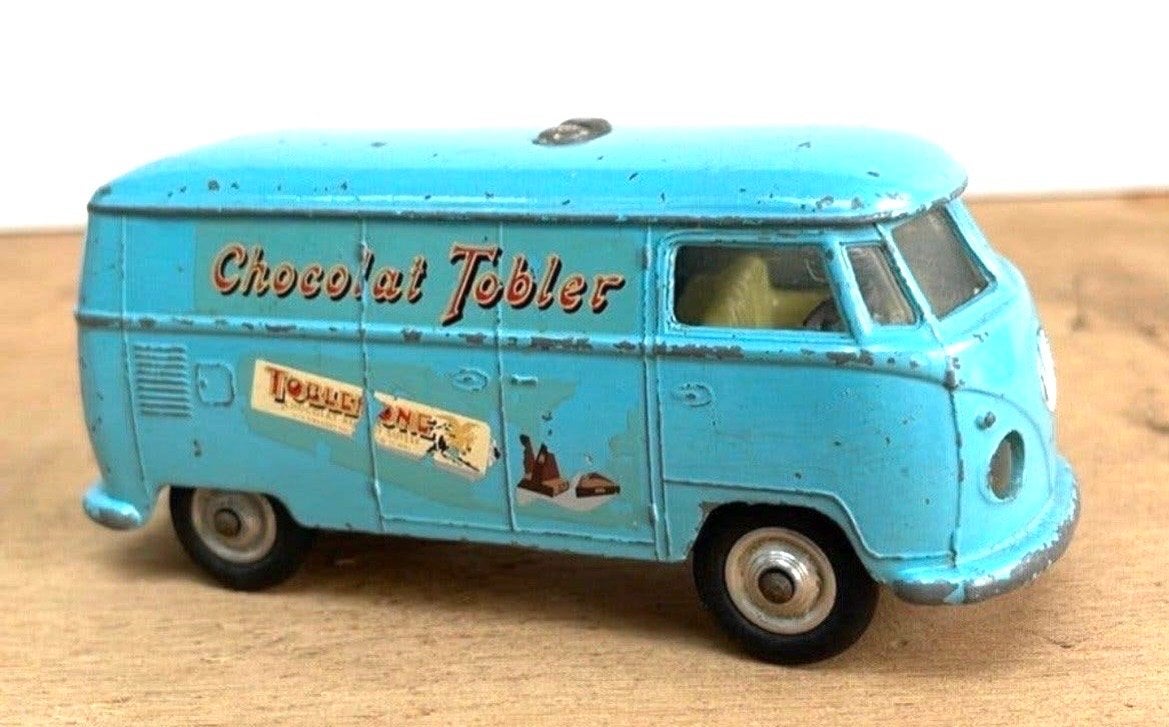 Corgi Toys Volkswagen Chocolat Tobler bestelbus, Antiek en Kunst, Ophalen of Verzenden