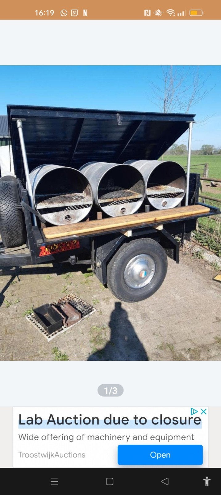 Aanhanger met 3 BBQ's / Smokers van olievaten, Ophalen of Verzenden, Gebruikt, Zelfbouw