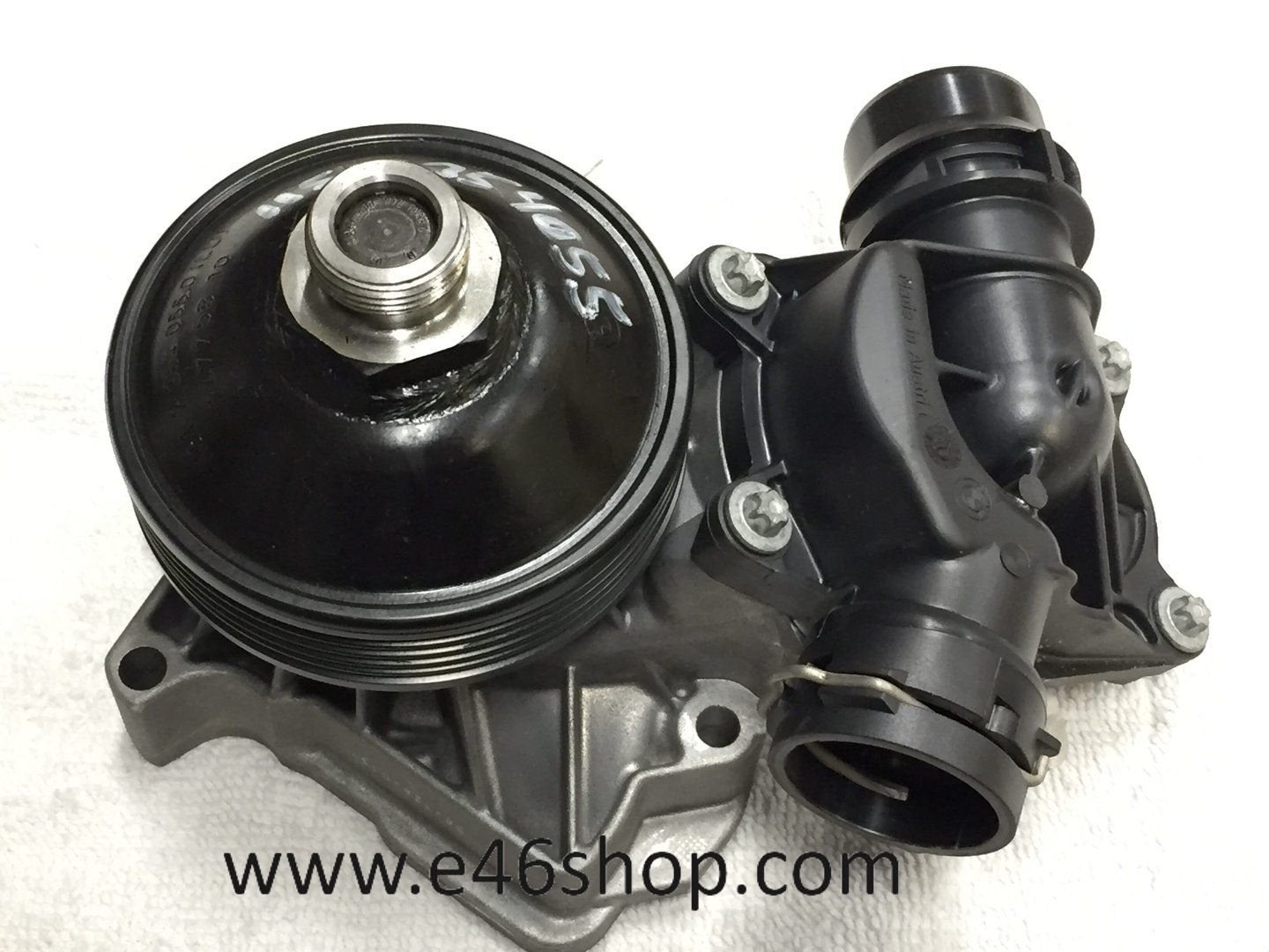 Waterpomp BMW E39 E38 oe  11512354055 orgineel BMW, -, -, Nieuw, Ophalen of Verzenden