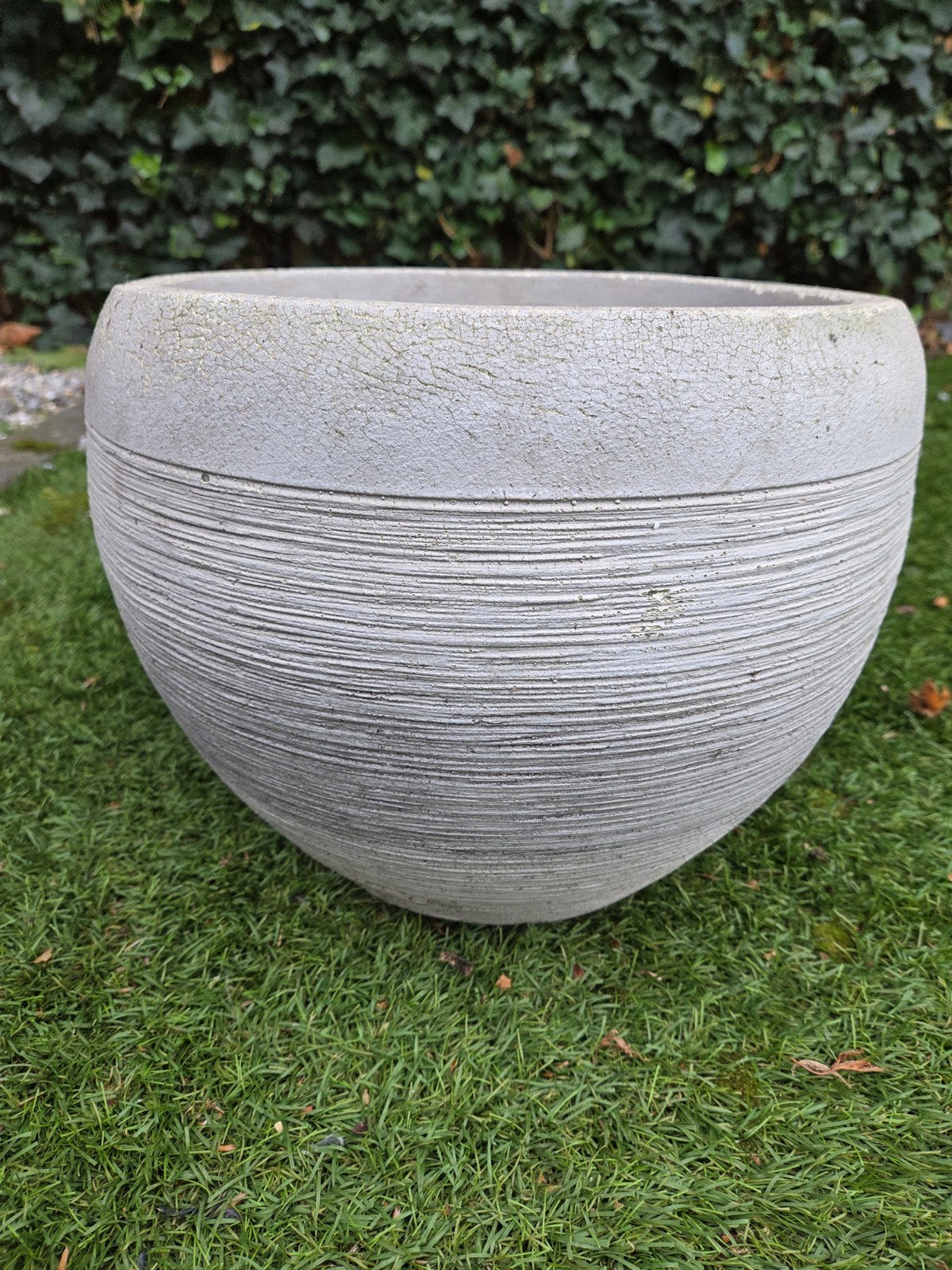 Grote witte bloempot voor binnen of buiten, Tuin en Terras, Gebruikt, 40 cm of meer, Ophalen of Verzenden, Minder dan 40 cm