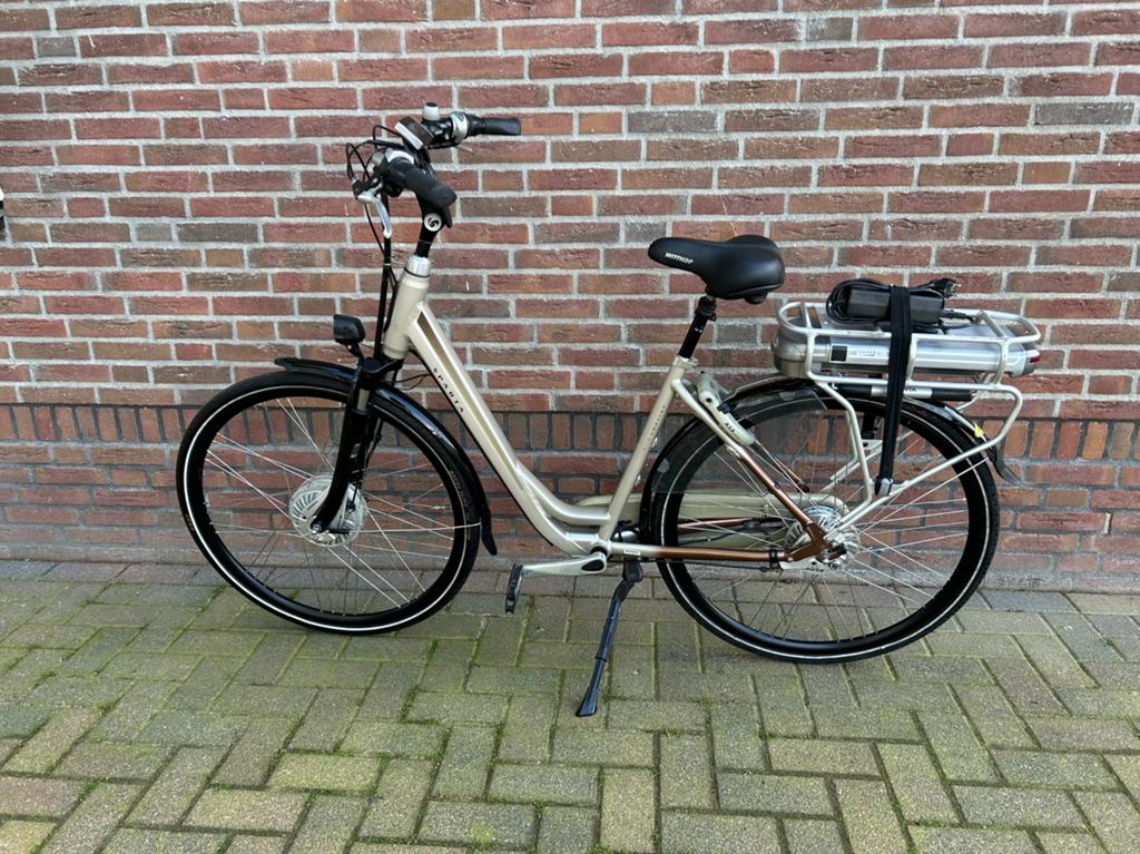 Hele mooie Sparta Emotion elektrische fiets!, Fietsen en Brommers, Elektrische fietsen, 47 tot 51 cm, Ophalen, Zo goed als nieuw
