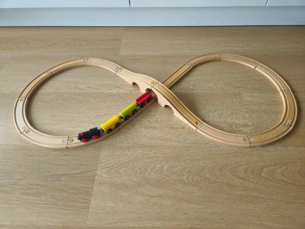 IKEA treinbaan, Kinderen en Baby's, Speelgoed | Houten speelgoed, Ophalen of Verzenden, Gebruikt, Overige typen