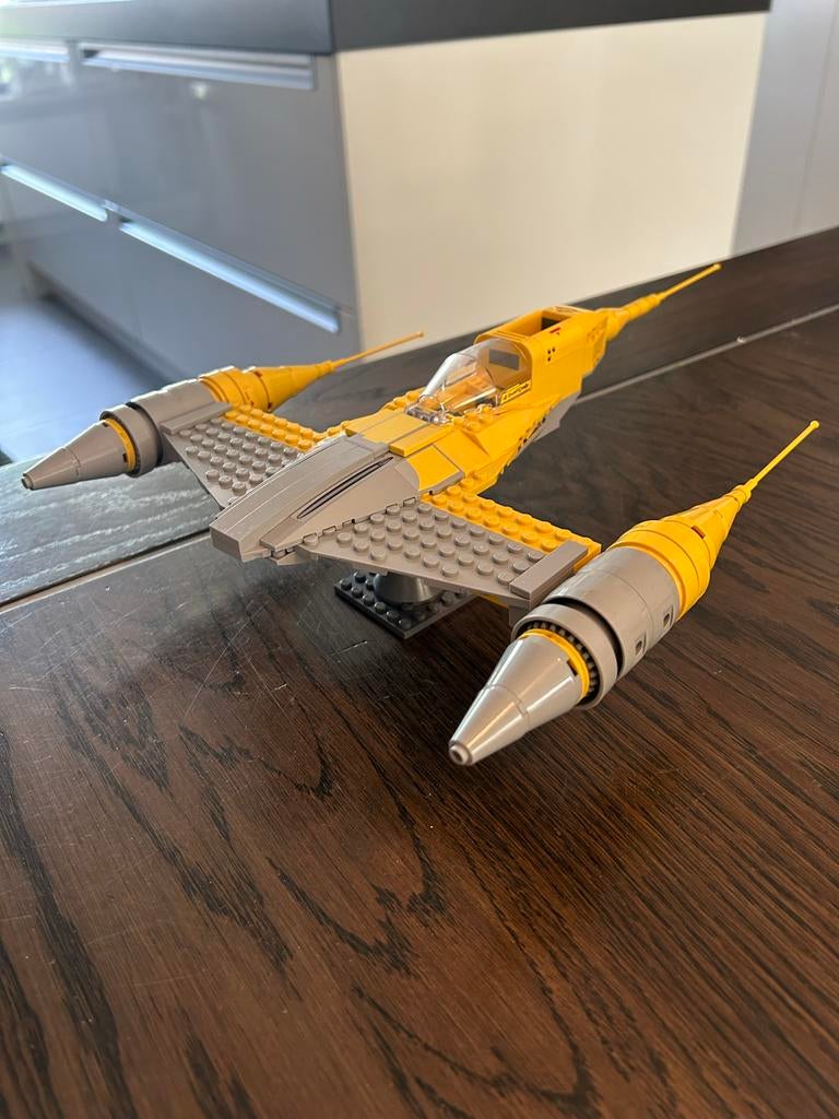 LEGO Star Wars Naboo Starfighter 7877, Kinderen en Baby's, Speelgoed | Duplo en Lego, Star Wars, Lego, Ophalen of Verzenden, Zo goed als nieuw
