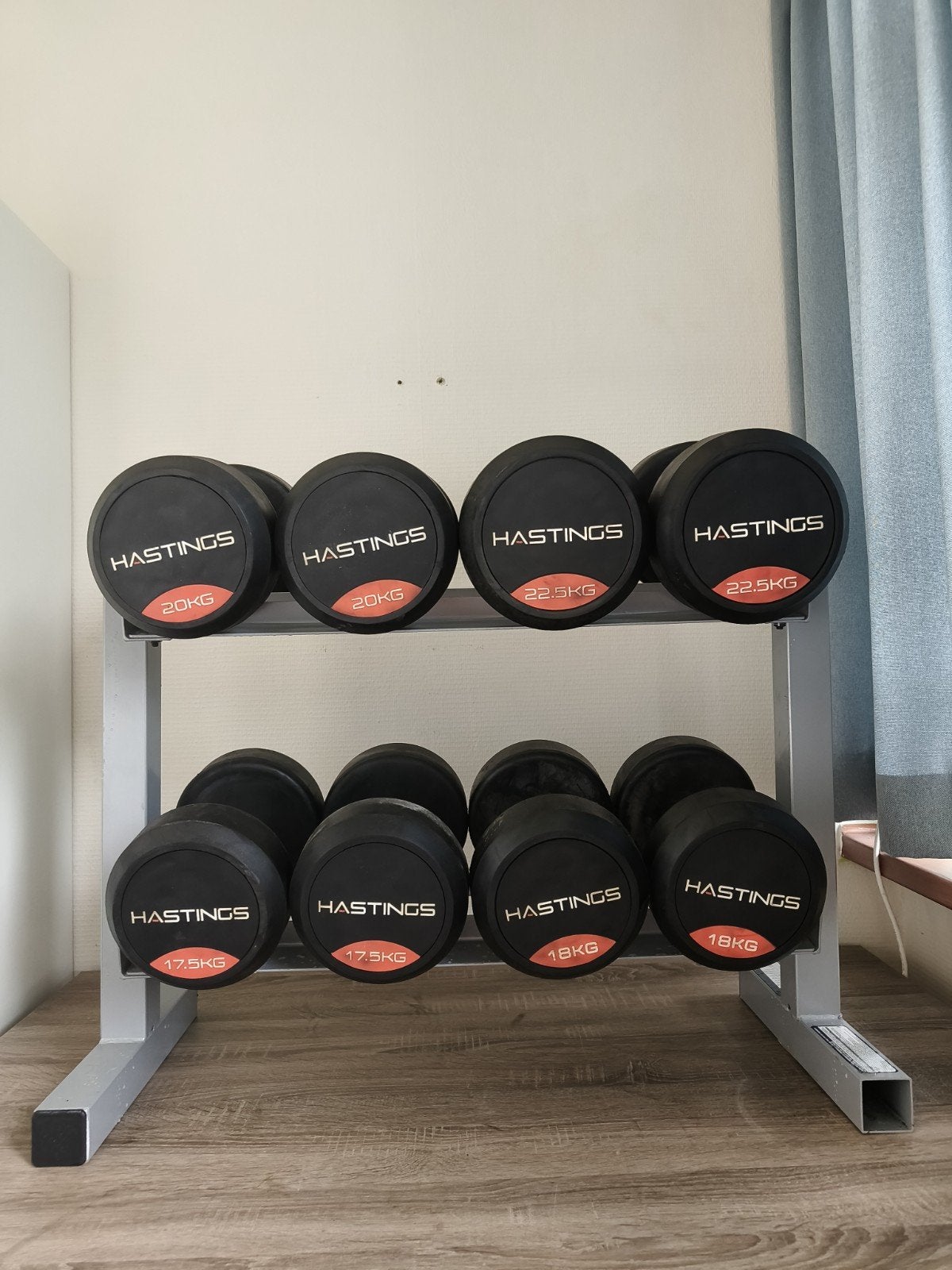 Hastings Dumbbell Set met Rek - Diverse Gewichten, Ophalen, Gebruikt, Rug, Dumbbell