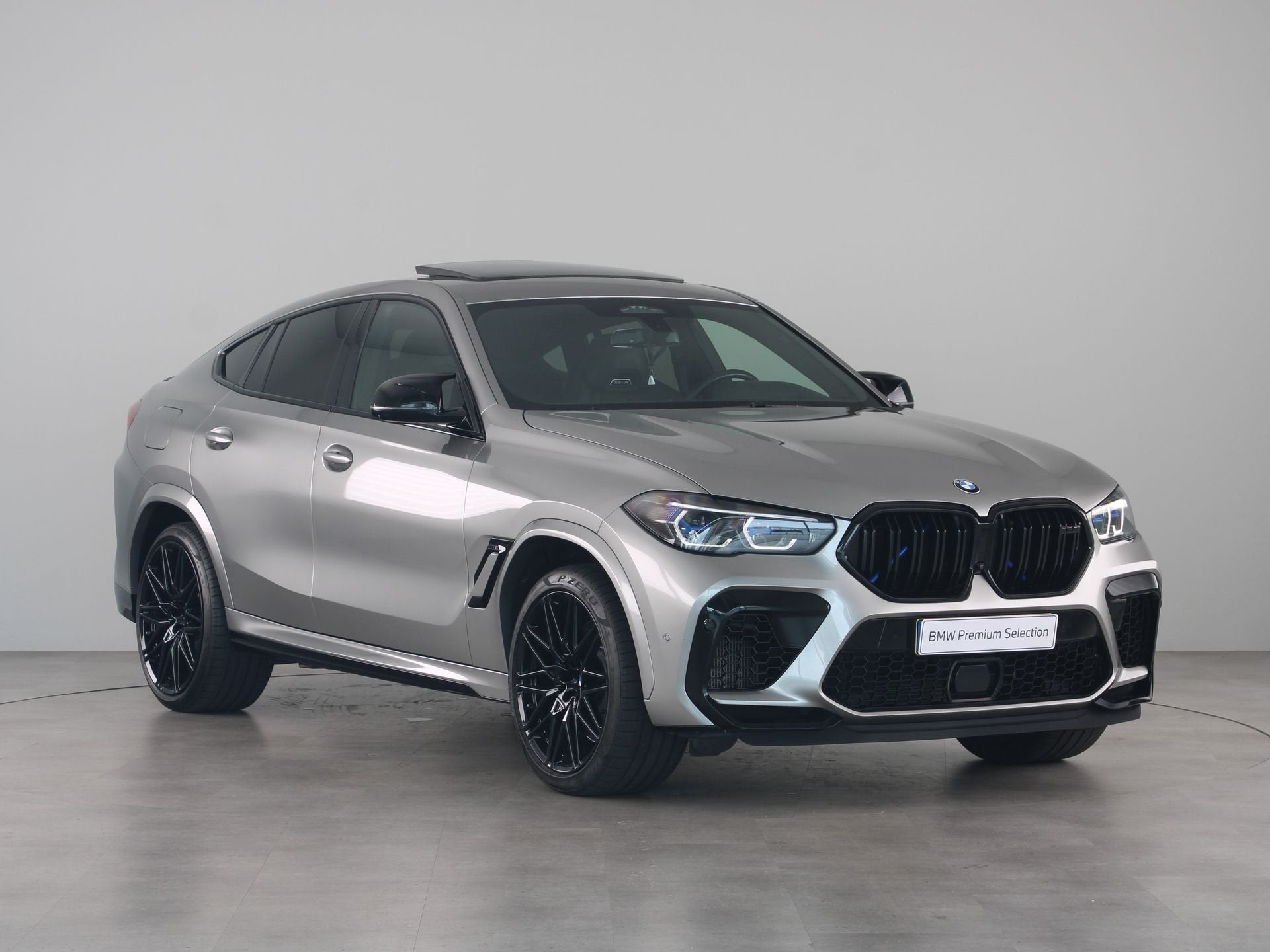 BMW X6 M Competition (bj 2022, automaat), Auto's, Automaat, Gebruikt, Met garantie (alle), 4395 cc