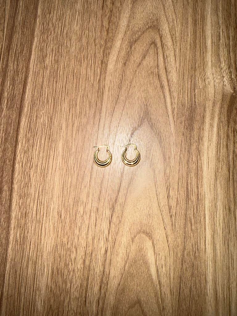 14k Gouden Oorbellen, Sieraden, Tassen en Uiterlijk, Oorbellen, Ophalen, Gebruikt, Knopjes of Stekers, Goud