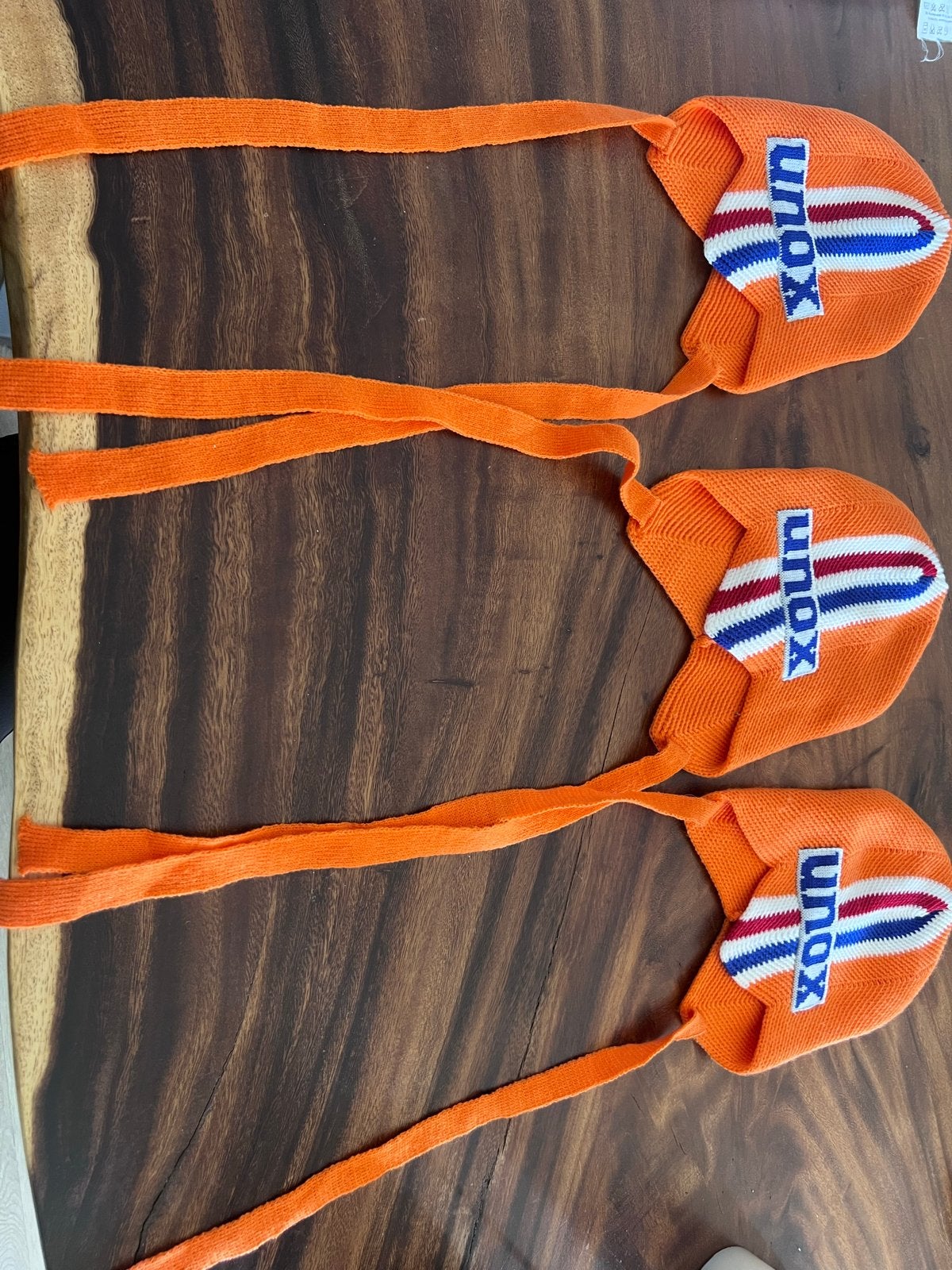 Unox Wintermuts Oranje (3 stuks), Kleding | Dames, Ophalen of Verzenden, Nieuw, Maat 38/40 (M), Muts