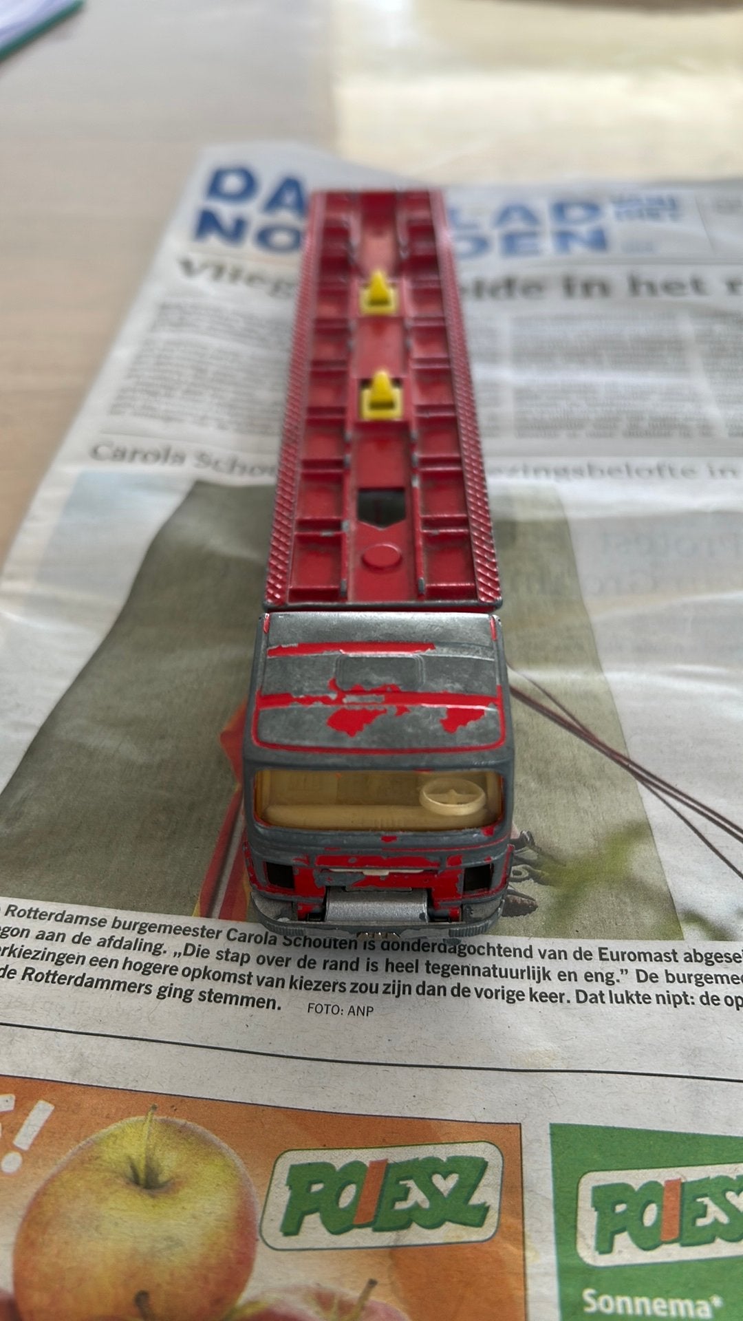 Majorette Renault vrachtauto met oplegger 1:60, Verzenden, Zo goed als nieuw, Auto