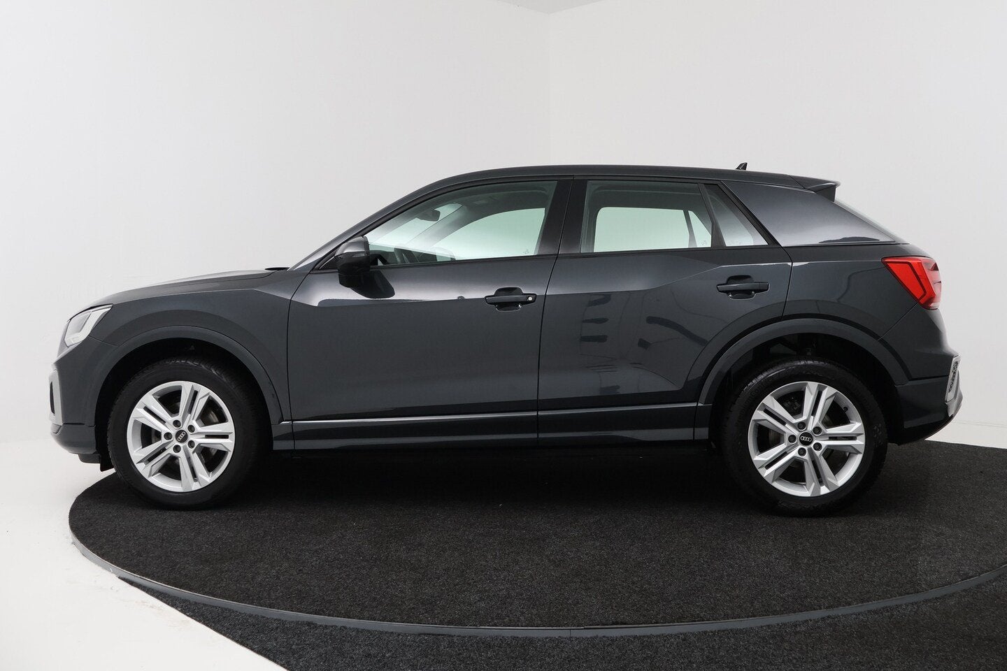Audi Q2 35 TFSI Business Edition Automaat (DIGITALE COCKPIT, Auto's, 4 cilinders, 150 pk, Origineel Nederlands, Bedrijf