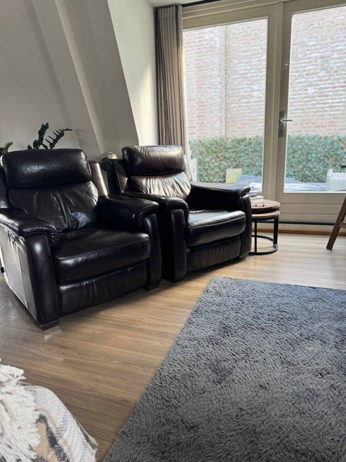 2x Leren Relaxfauteuils - Bruin, Comfortabel en Verstelbaar, Ophalen, Gebruikt, Leer, 75 tot 100 cm