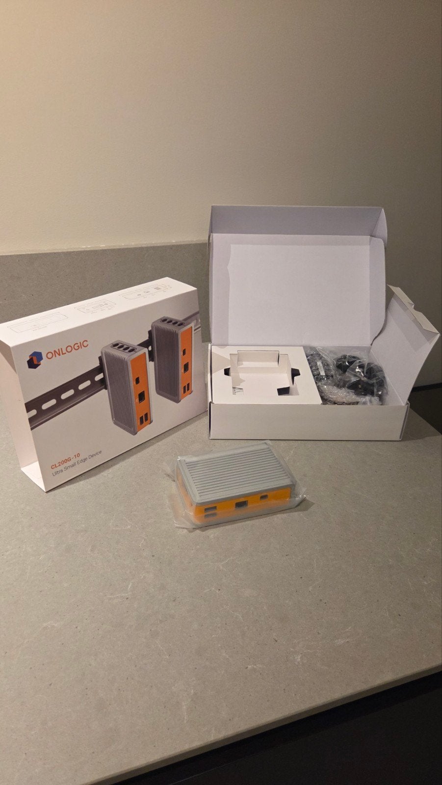OnLogic CL200G-10 industriële mini PC (11x8cm) – Nieuw!, Ophalen, Nieuw, Onlogic