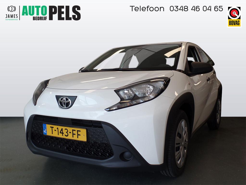 Toyota Aygo X 1.0 VVT-i X, 5drs, Nieuw model! Airco, Cruise, Stof, Gebruikt, 4 stoelen, Wit