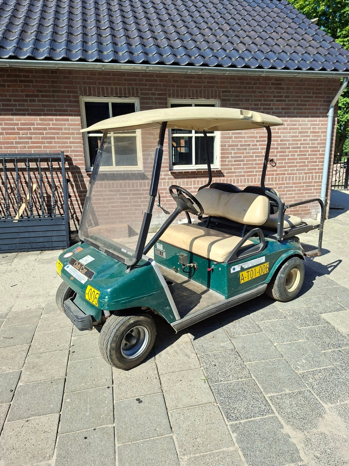 Club Car Golfkar - Elektrisch, 4 zitplaatsen / accu's matig, Ophalen of Verzenden