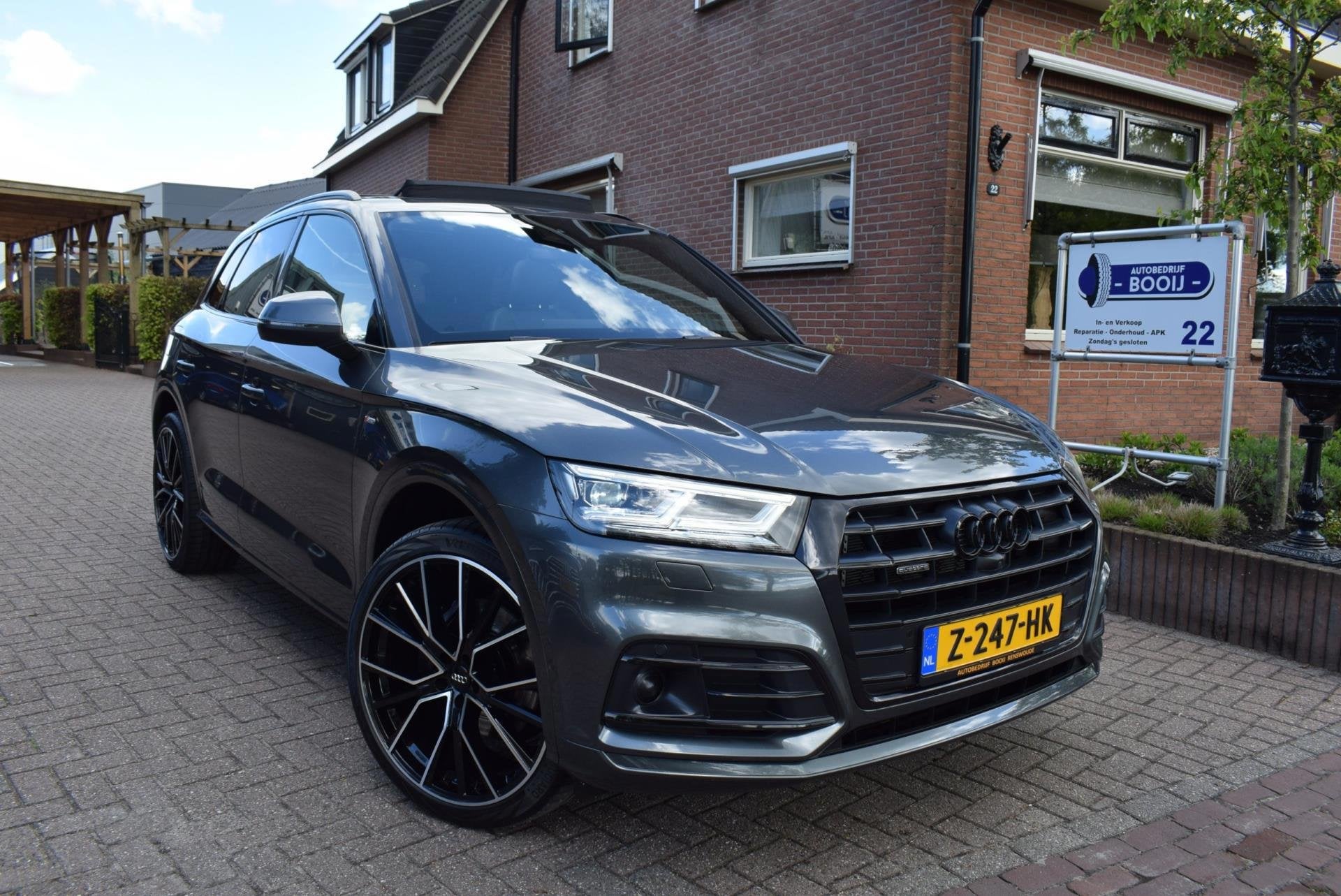 Audi Q5 55 TFSI e quattro Competition S-LINE PANO-DAK/LEDER/, Auto's, Automaat, Dealer onderhouden, 4 cilinders, Bedrijf