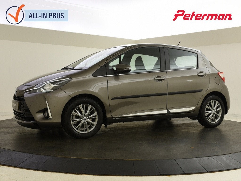 Toyota Yaris 1.5 VVT-i Executive | Camera | Navigatie | Half, Auto's, Euro 6, 4 cilinders, Origineel Nederlands, Bedrijf