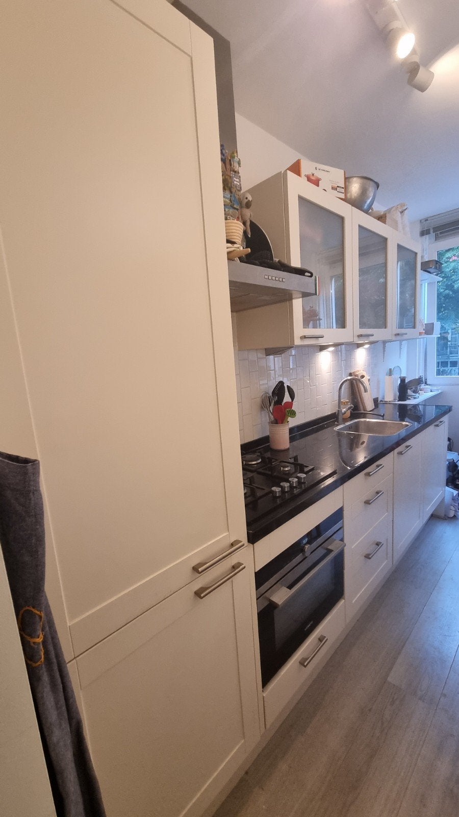Rechte keuken zwart wit, Ophalen, Gebruikt, Wit, Enkelwandige keuken