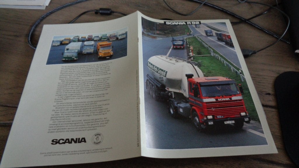 Folder  SCANIA  R92  ,  1-1986, Verzenden, Nieuw, Overige merken