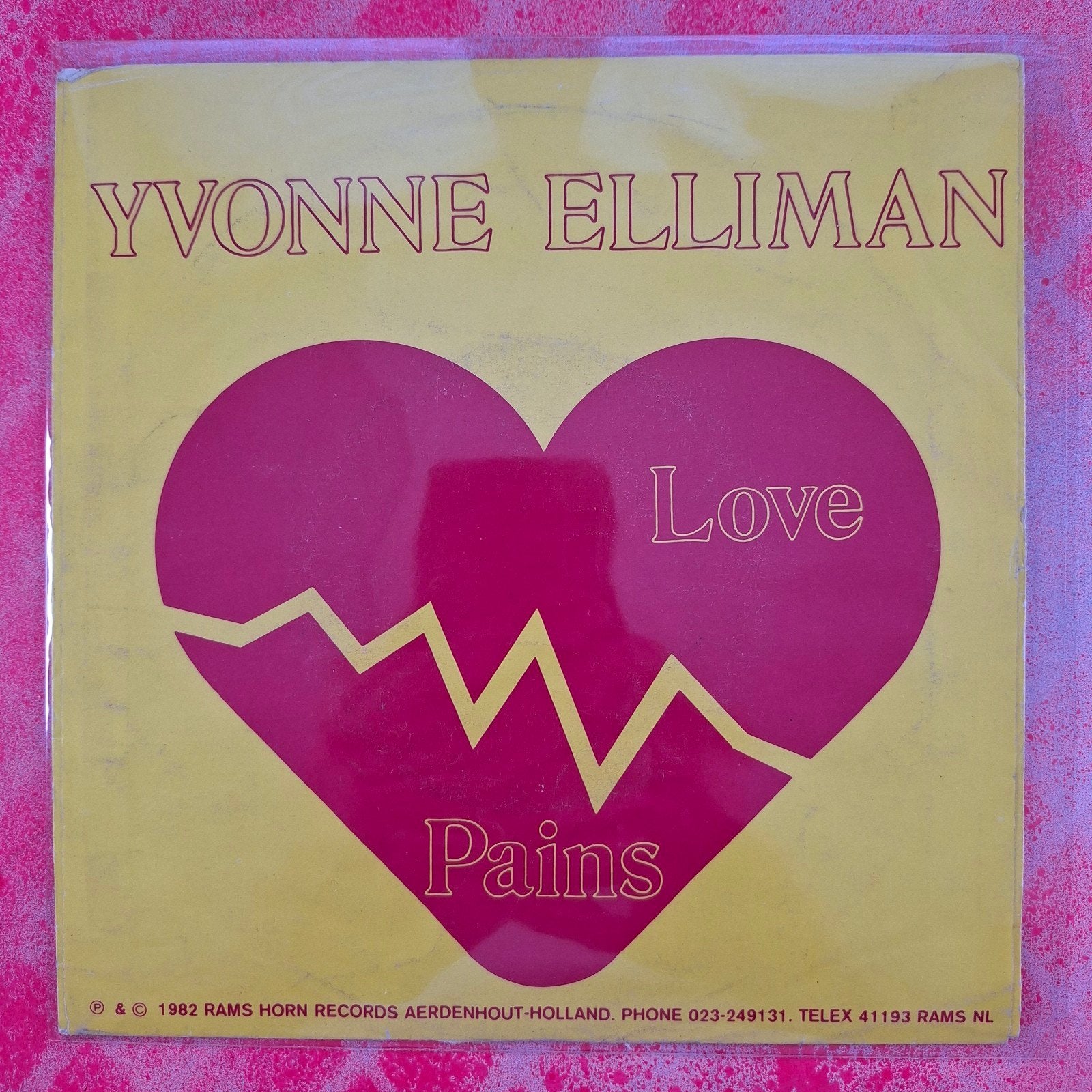 Yvonne Elliman Love pains single.                    Star45, Gebruikt, 7 inch, Single, Ophalen of Verzenden
