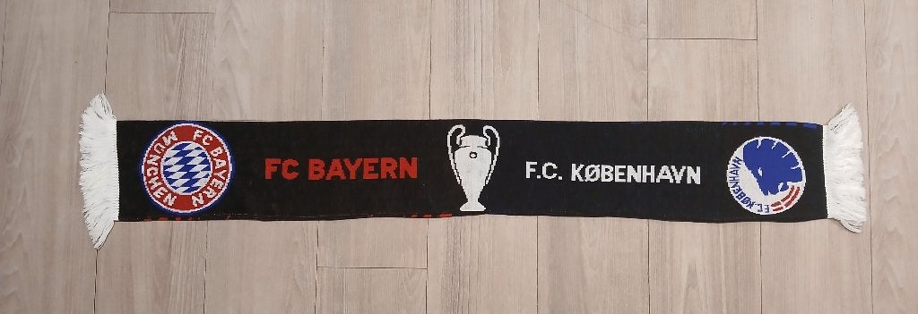 Wedstrijdsjaal: FC Bayern München - F.C. København, Verzamelen, Ophalen of Verzenden, Zo goed als nieuw, Buitenlandse clubs, Vaantje of Sjaal