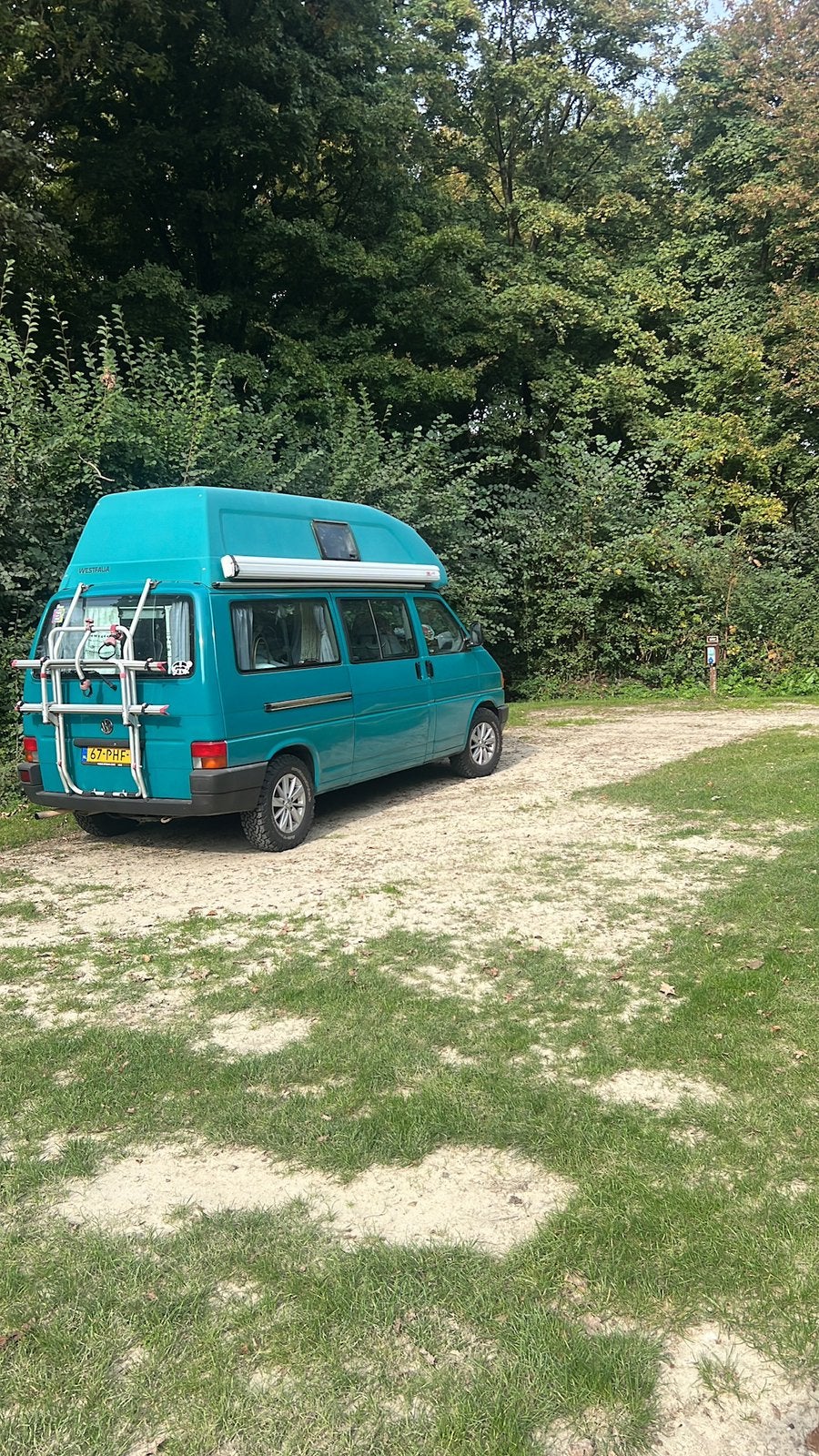 Volkswagen T4 Californië 1993 - bezichtiging in Lexmond, Stof, 700 kg, 4 stoelen, Grijs