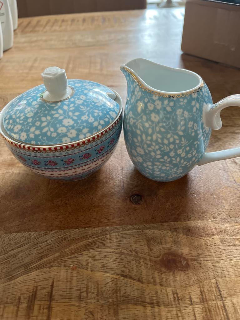 PIP Studio suikerpot en melkkannetje blauw, goud, wit, Overige typen, Ophalen of Verzenden, Zo goed als nieuw, Overige stijlen