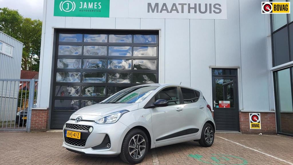 Hyundai I10 1.0i i-Motion Premium-Stoel & stuur verwarming-c, Auto's, Hyundai, Voorwielaandrijving, Stof, Gebruikt, 23 km/l