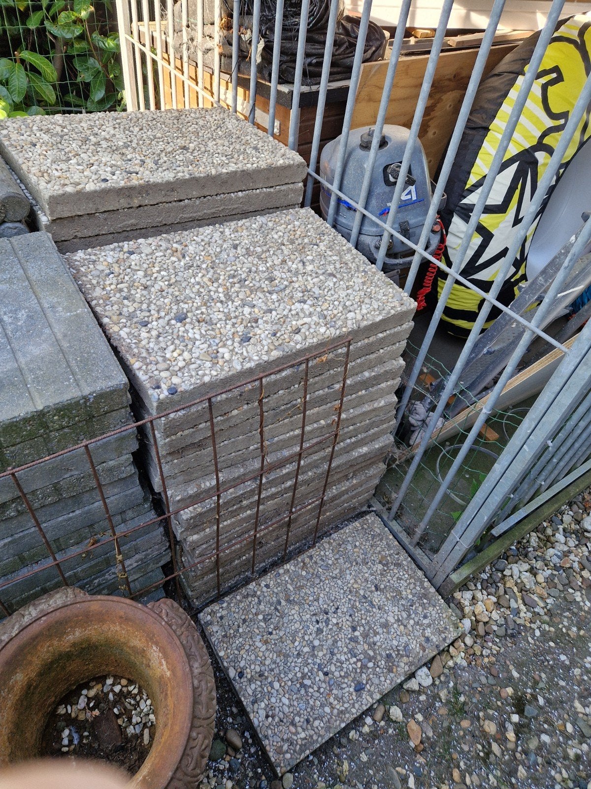 Grindtegels 40 x 60 Gratis af te halen., Tuin en Terras, Ophalen, Gebruikt, Beton, Terrastegels